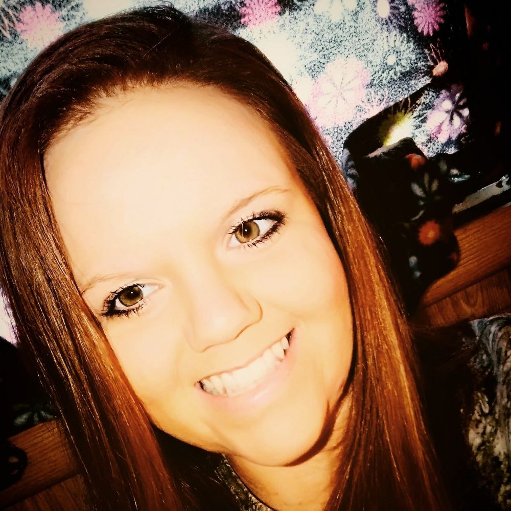 Meet your Posher, Khrysten